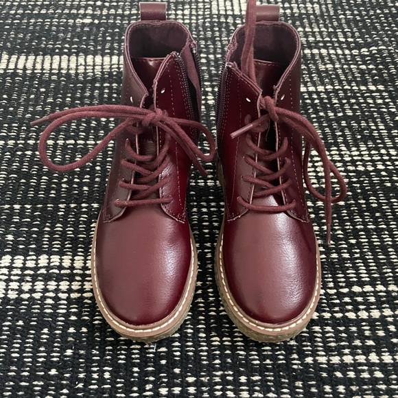 Girls Burgundy/Deep Wine colored Boots - Picture 2 of 2